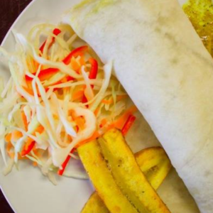 Curry Chicken Roti (Boneless)